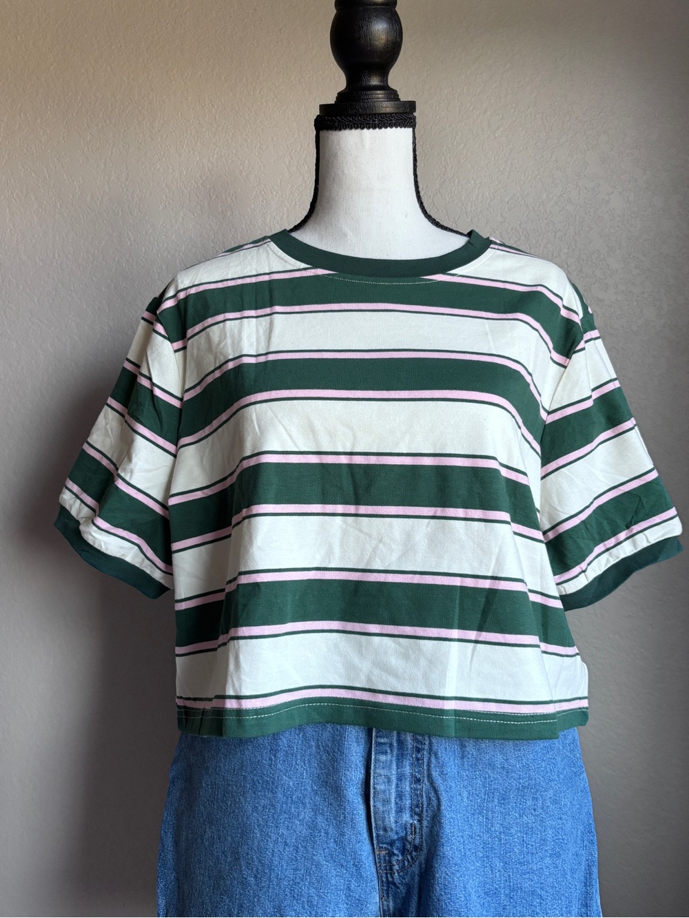 Lily Coco Striped Crop Tee in Dark Green, White & Pink women’s L
